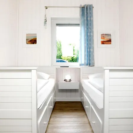 Daenische Ferienhaeuser Am Salzhaff Haus Midsommer *