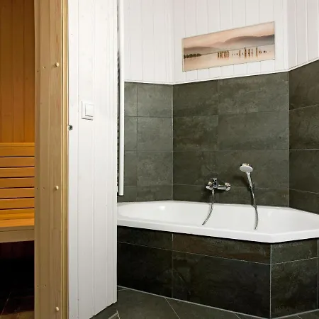 Daenische Ferienhaeuser Am Salzhaff Haus Midsommer Vakantiehuis