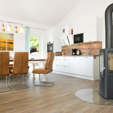 Vakantiehuis Daenische Ferienhaeuser Am Salzhaff Haus Midsommer Malchow (Poel Island)